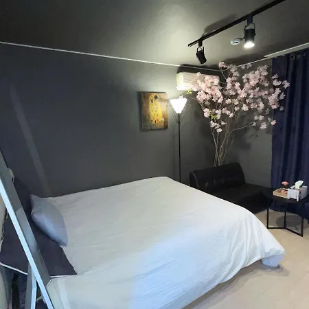 Ellen House Apartment