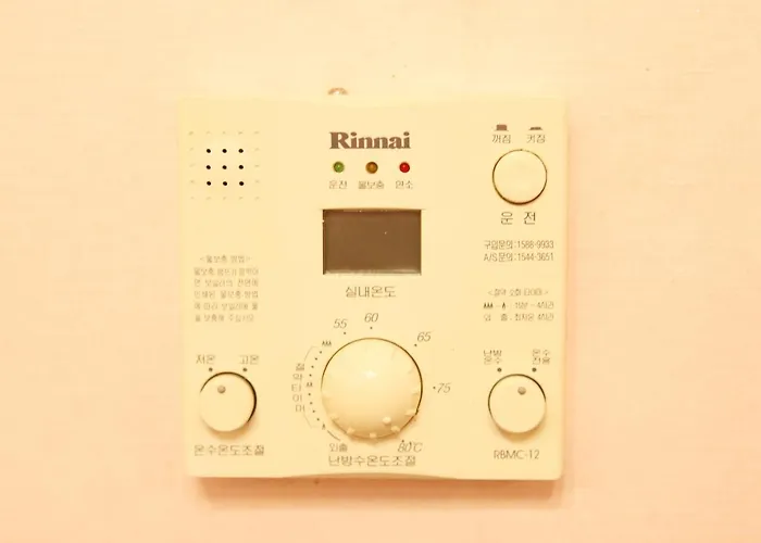 Sinchon Stn 2 Min 외국인전용 Ellen House *